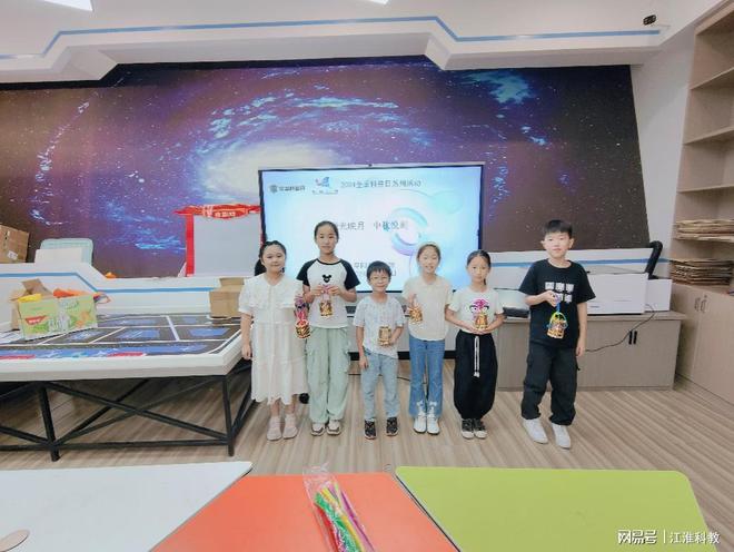 阜阳市科技馆激光切割课程：用科技之光重塑雕刻之美(图4)